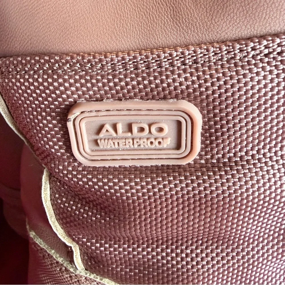Aldo excellent only